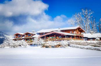 Alpenpanoramahotel Garni Kohlhiasl-Höh in Schönau am Königssee bei Berchtesgaden lädt ein zum Winterurlaub über Silvester und Neujahr